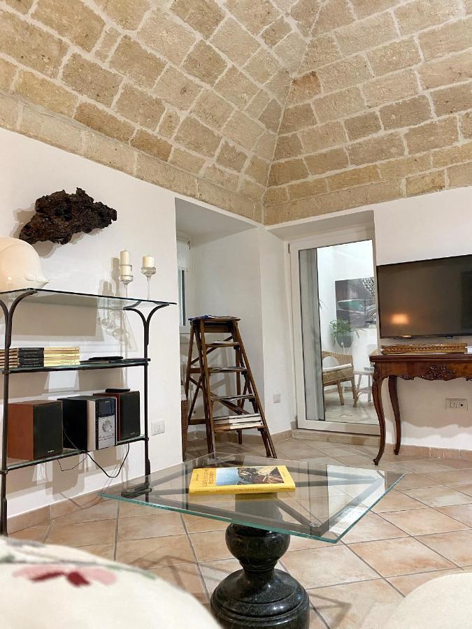 La Dimora Del Mercante - Puglia Mia Apartments Monopoli Bagian luar foto